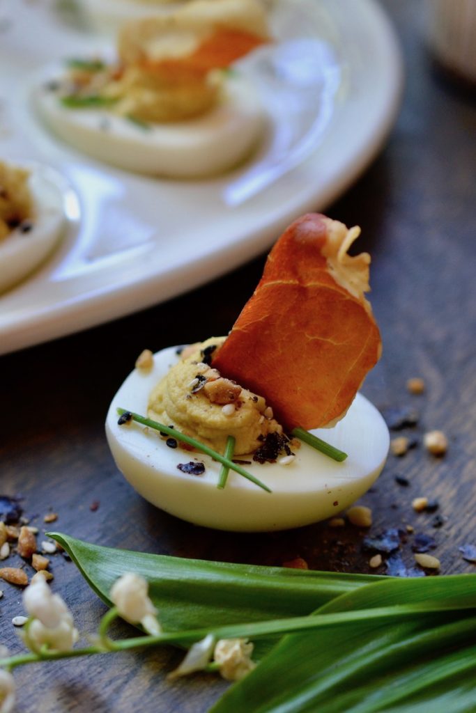 Perfect Deviled Eggs - Glory Kitchen - Glory Kitchen